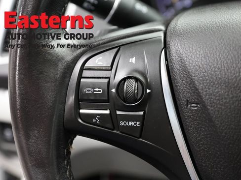 Used 2017 Acura TLX FWD image 15
