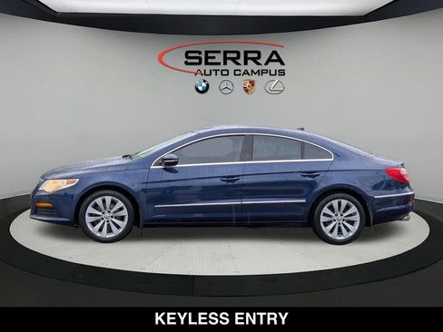 Used 2011 Volkswagen CC Sport FWD image 8