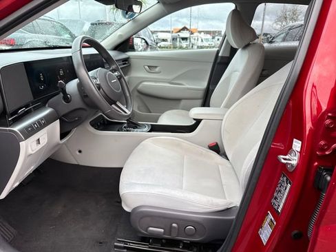 Used 2024 Hyundai Kona SEL image 15