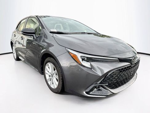 Used 2026 Toyota Corolla SE FWD image 7