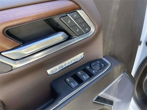 Used 2023 GMC Sierra 1500 Denali w/ Denali Reserve Package image 19