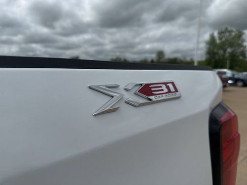 New 2026 GMC Sierra 1500 SLT AWD/4WD image 58