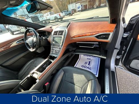 Used 2017 Lincoln MKZ Black Label w/ Technology Package image 26