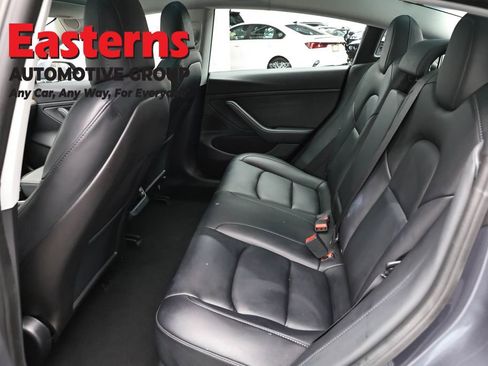 Used 2020 Tesla Model 3 Long Range AWD/4WD image 15