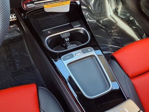 New 2026 Mercedes-Benz CLA 35 AMG 4MATIC image 7