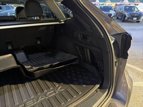 Used 2023 Subaru Outback Limited image 31