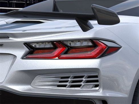 New 2026 Chevrolet Corvette E-Ray AWD/4WD image 11