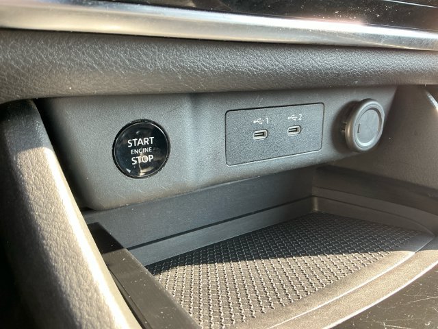 Used 2024 Nissan Rogue S AWD/4WD image 23