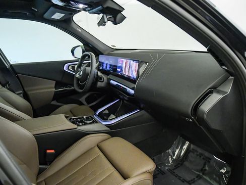 Used 2026 BMW X3 xDrive30i w/ Convenience Package AWD/4WD image 16