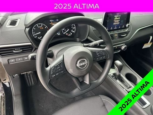 New 2025 Nissan Altima 2.5 S image 11