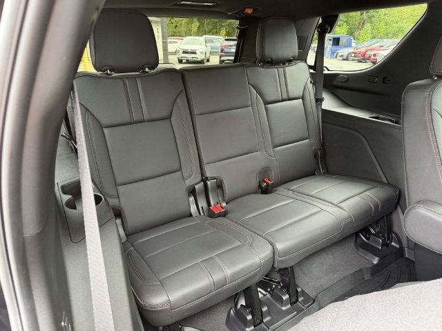 Used 2024 Chevrolet Tahoe RST w/ Luxury Package AWD/4WD image 12