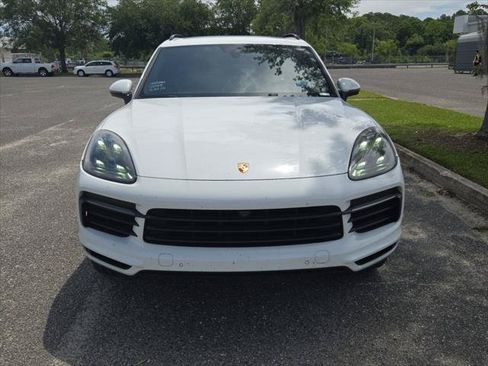 Used 2019 Porsche Cayenne AWD/4WD image 3