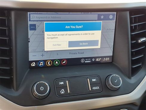 Used 2022 GMC Acadia Denali w/ Denali Ultimate Package image 18