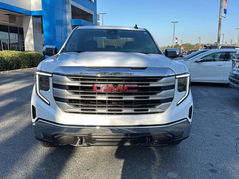 Used 2023 GMC Sierra 1500 SLE image 7