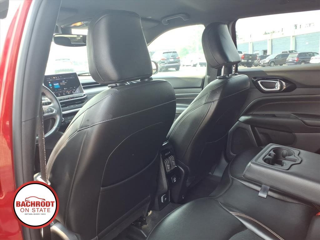 Used 2022 Jeep Compass Limited AWD/4WD image 27