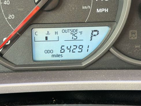 Used 2016 Toyota RAV4 LE FWD image 19