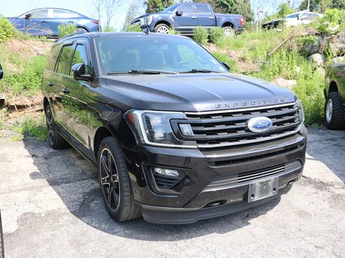 Used 2019 Ford Expedition Limited w/ Equipment Group 303A AWD/4WD image 1