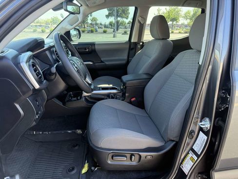 Used 2023 Toyota Tacoma SR5 image 14