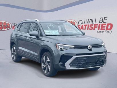 New 2026 Volkswagen Taos SE