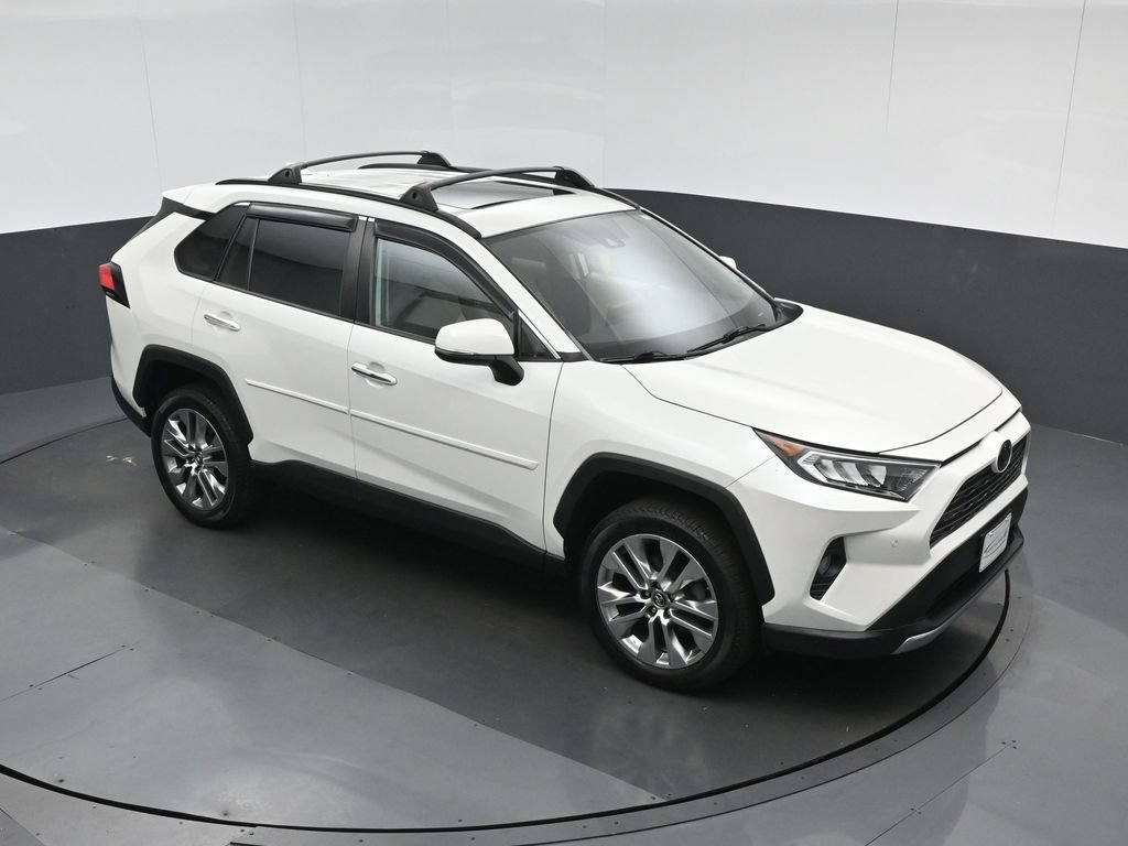 Used 2019 Toyota RAV4 Limited w/ Carpet Mat Package AWD/4WD image 58