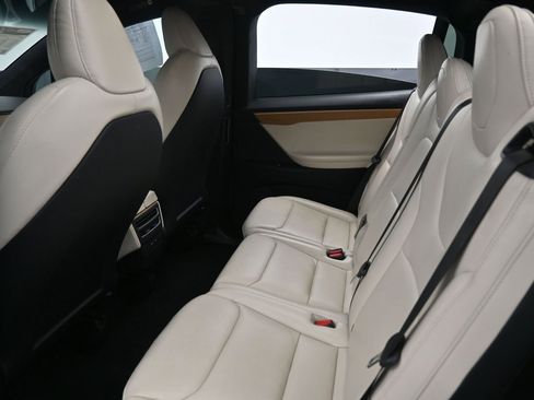 Used 2021 Tesla Model X Long Range image 29