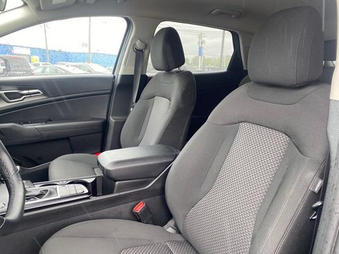 Used 2026 Kia Sportage LX AWD/4WD image 10