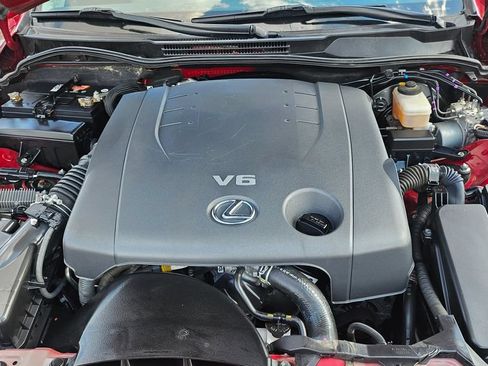 Used 2014 Lexus IS 250C w/ Luxury Package RWD image 39