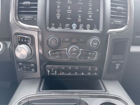 Used 2017 RAM 1500 Sport image 25