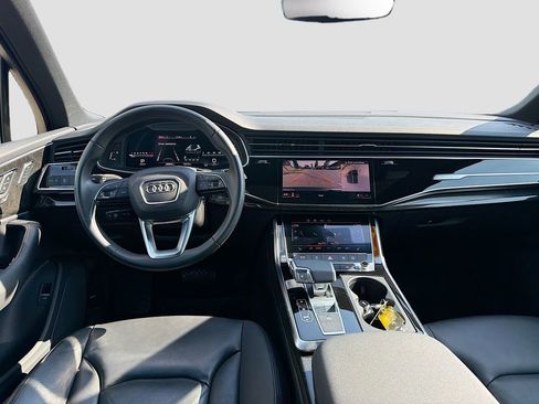 Used 2023 Audi Q7 2.0T Premium w/ Convenience Package AWD/4WD image 18