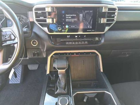 Used 2022 Toyota Tundra SR5 image 18