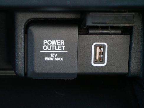 Used 2020 Honda Pilot EX image 33