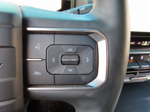 Used 2025 GMC Hummer EV 3X image 22