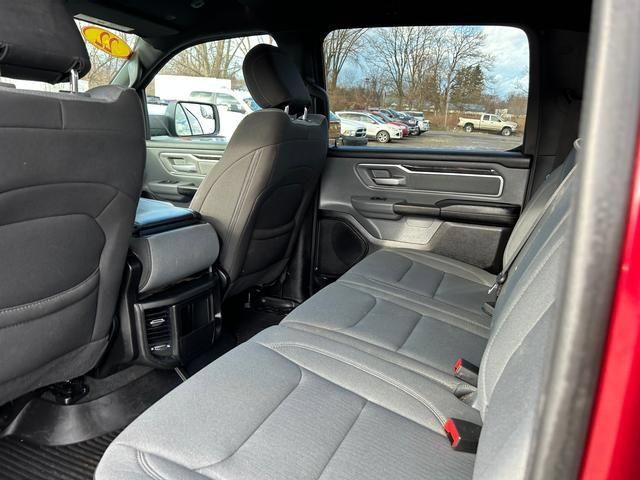 Used 2022 RAM 1500 Big Horn AWD/4WD image 14