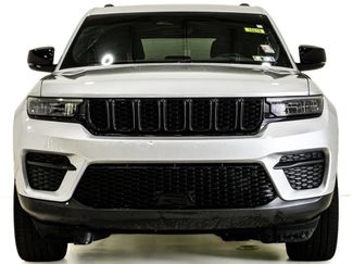 Used 2023 Jeep Grand Cherokee Altitude AWD/4WD video 1