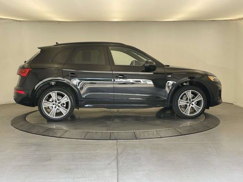 Certified 2025 Audi Q5 2.0T Premium AWD/4WD image 8