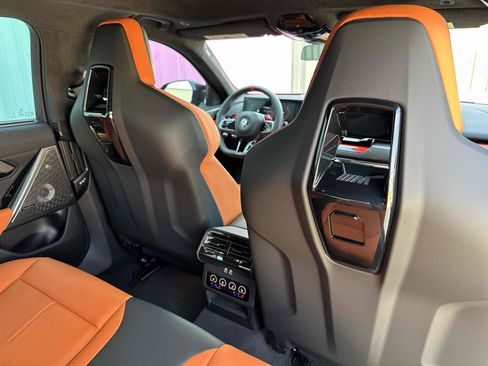 Used 2026 BMW M5 w/ Carbon Package image 63