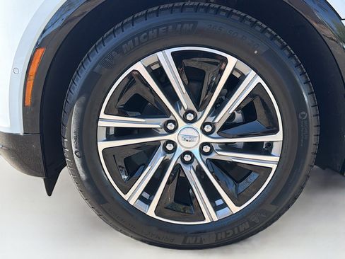 Certified 2026 Cadillac Lyriq Luxury RWD image 32