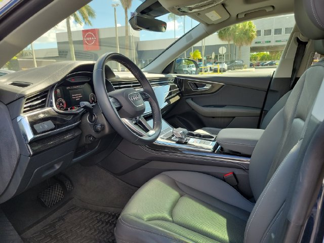 Used 2023 Audi Q8 Premium Plus AWD/4WD image 16