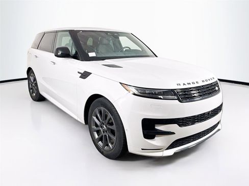 Used 2024 Land Rover Range Rover Sport Dynamic SE image 11