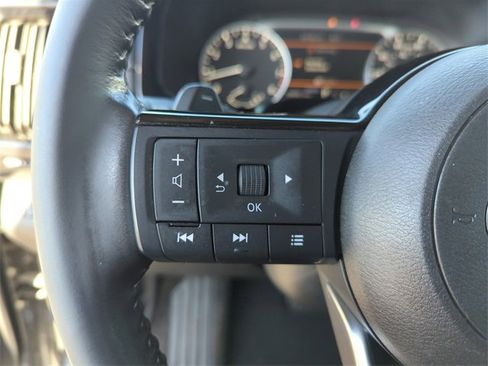 Certified 2023 Nissan Pathfinder SV w/ SV Premium Package image 38