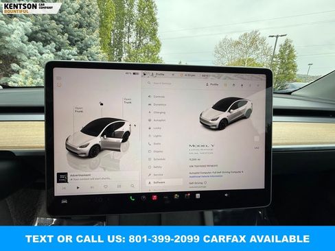 Used 2024 Tesla Model Y Long Range AWD/4WD image 25