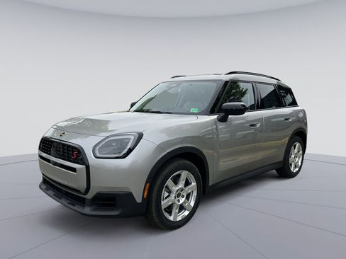Certified 2025 MINI Cooper Countryman S image 1