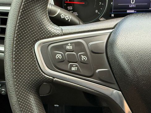 Used 2019 Chevrolet Equinox LT image 15