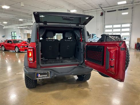 Used 2021 Ford Bronco Black Diamond AWD/4WD image 40