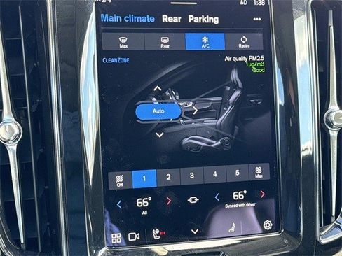 Used 2022 Volvo XC60 B6 Inscription w/ Advanced Package image 22