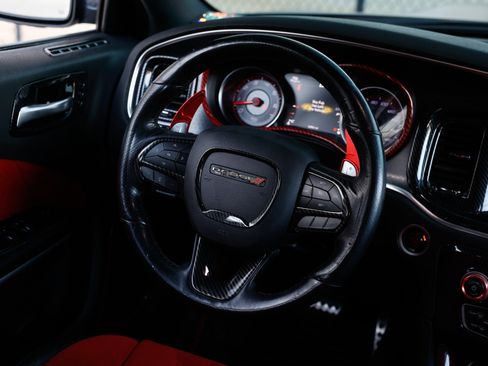 Used 2018 Dodge Charger R/T Scat Pack image 31