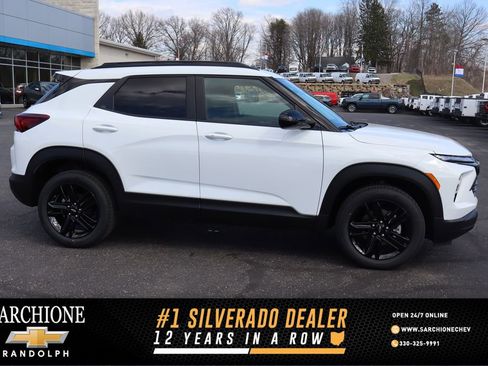 New 2026 Chevrolet TrailBlazer LT image 1