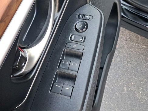 Used 2018 Honda CR-V EX-L image 22