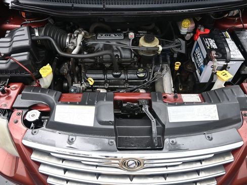 Used 2007 Chrysler Town & Country Touring w/ Luxury Group image 20