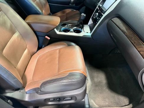 Used 2015 Ford Explorer Limited w/ Equipment Group 301A image 29